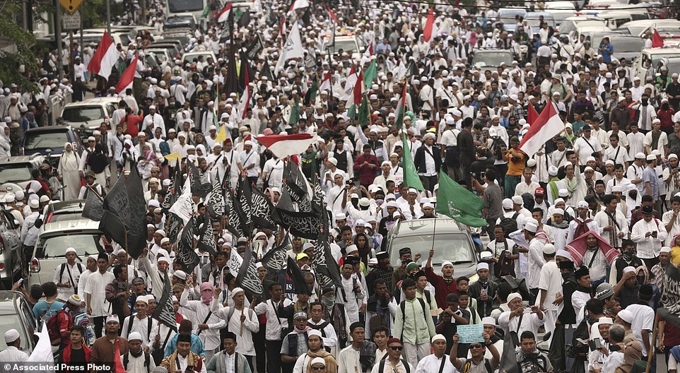 Indonesian Muslims Protest